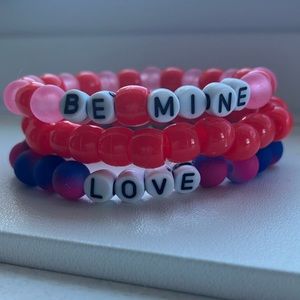 Valentines Bracelet - Handmade Beaded Bracelet